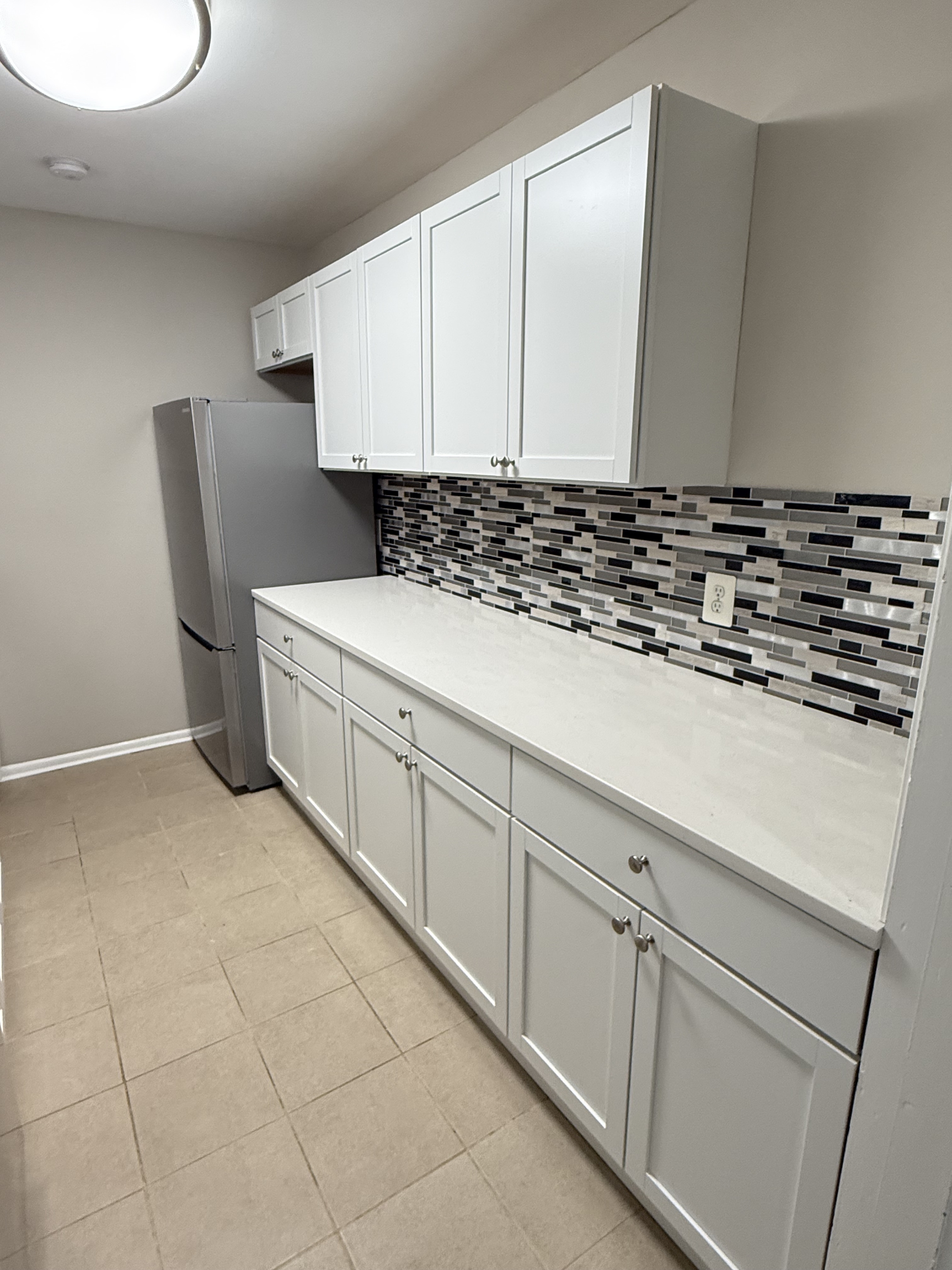 10725 305 Fairfax, VA - 305